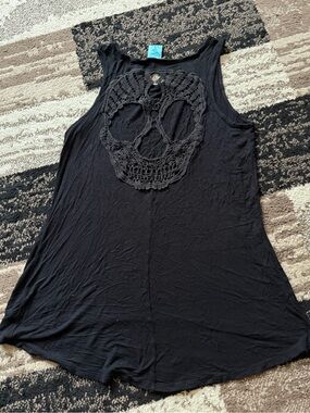 Women’s h.i.p. Black Crochet Skull Tank Top